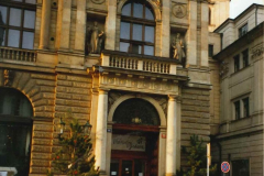 01.-Vstup-na-vystavu