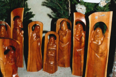 Frantisek-Veznik-Betlem-svestkove-drevo.