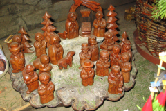 Dum-deti-a-mladeze-Celakovice-Betlem-z-topolove-kury.