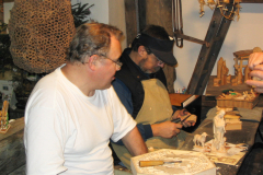 Rezbari-Frantisek-Nedomlel-a-Josef-Komarek