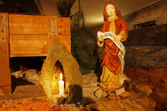 02-Jan-Bondra-Andel-Bartolomej-Sterba-kamenny-svicen.