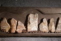 1-12.-Cermakova-Sona-Betlem-kresba-na-kameny